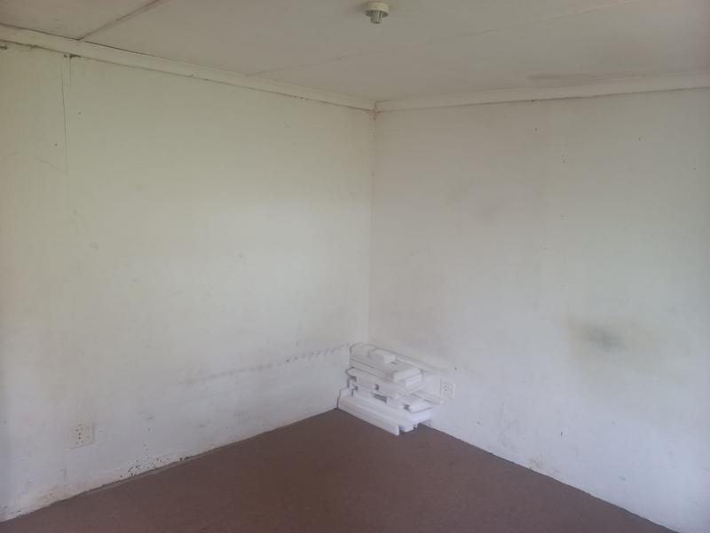 To Let Commercial Property for Rent in Sunnyside Eastern Cape